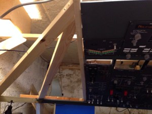 Roof structure slowly on its way.