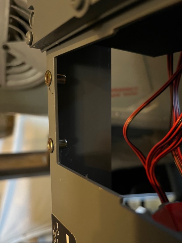 Rivets – not nuts | Build a Boeing